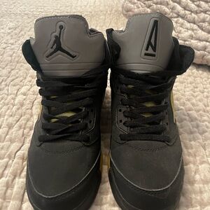 Jordan Black and Gray Men's Shoes